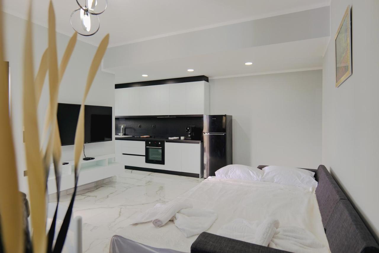Iphigenia Luxury Flat Apartment ซารานเดอ ภายนอก รูปภาพ