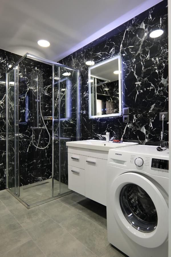 Iphigenia Luxury Flat Apartment ซารานเดอ ภายนอก รูปภาพ