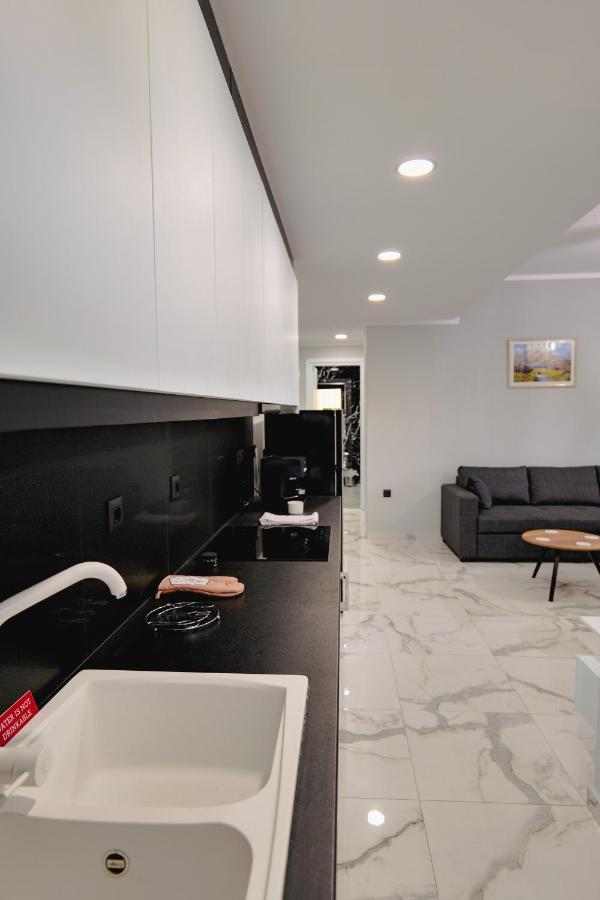 Iphigenia Luxury Flat Apartment ซารานเดอ ภายนอก รูปภาพ