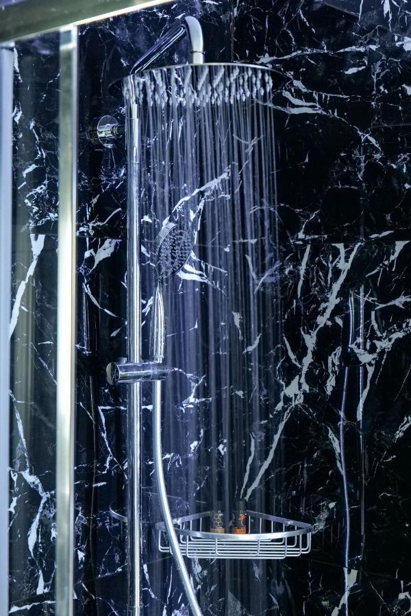 Iphigenia Luxury Flat Apartment ซารานเดอ ภายนอก รูปภาพ